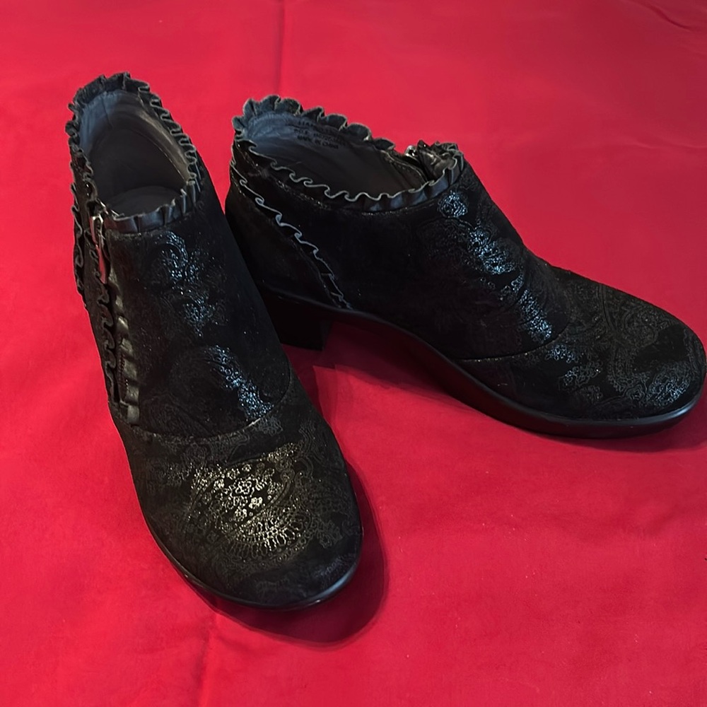 Women’s Algeria bootie